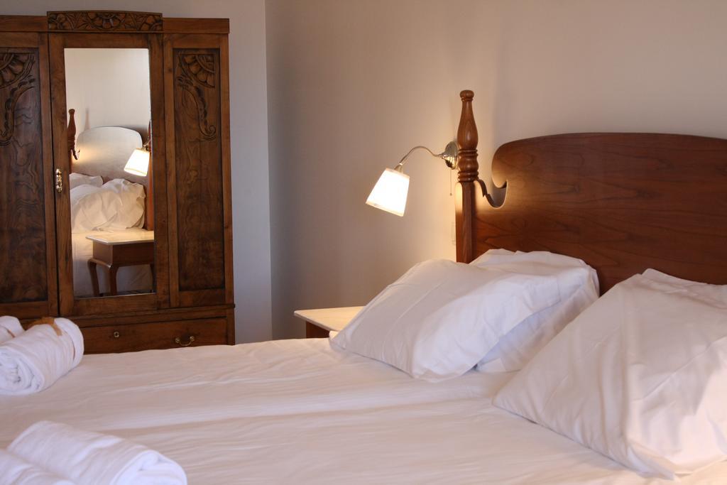 Quinta Pacos Do Lago Campanário Zimmer foto